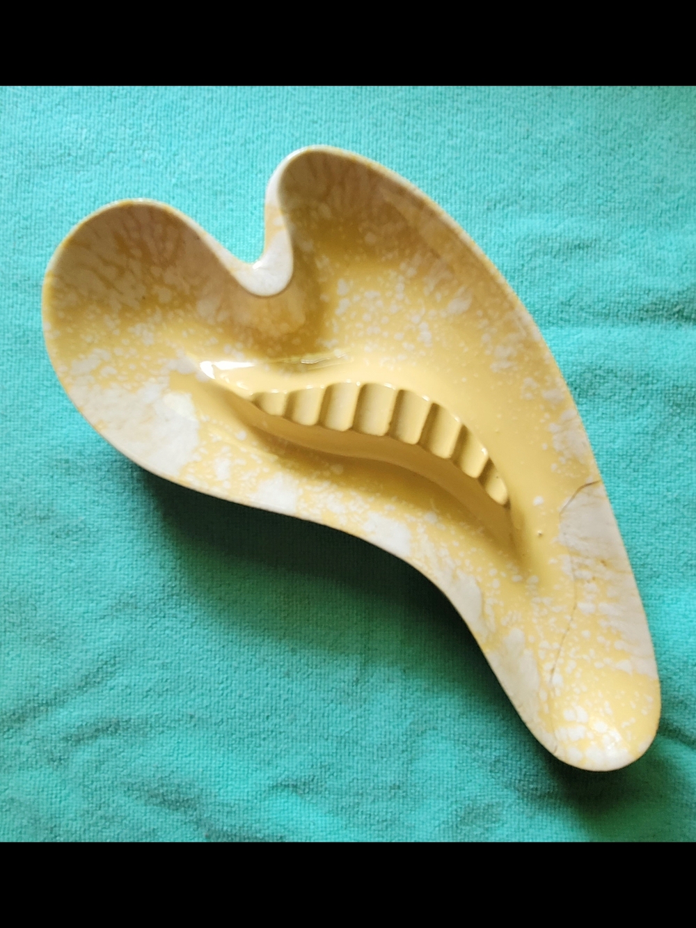 Yellow Ceramic Decorative Ashtray Modern Home Accent